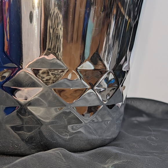 Greenbrier Intl NWOT ice bucket plastic mirror like silver 2 qt Set of 3 buckets - Picture 4 of 8